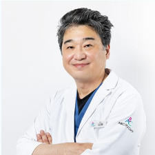 近藤雅嗣 医師の写真