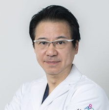 岩端慎士 医師の写真