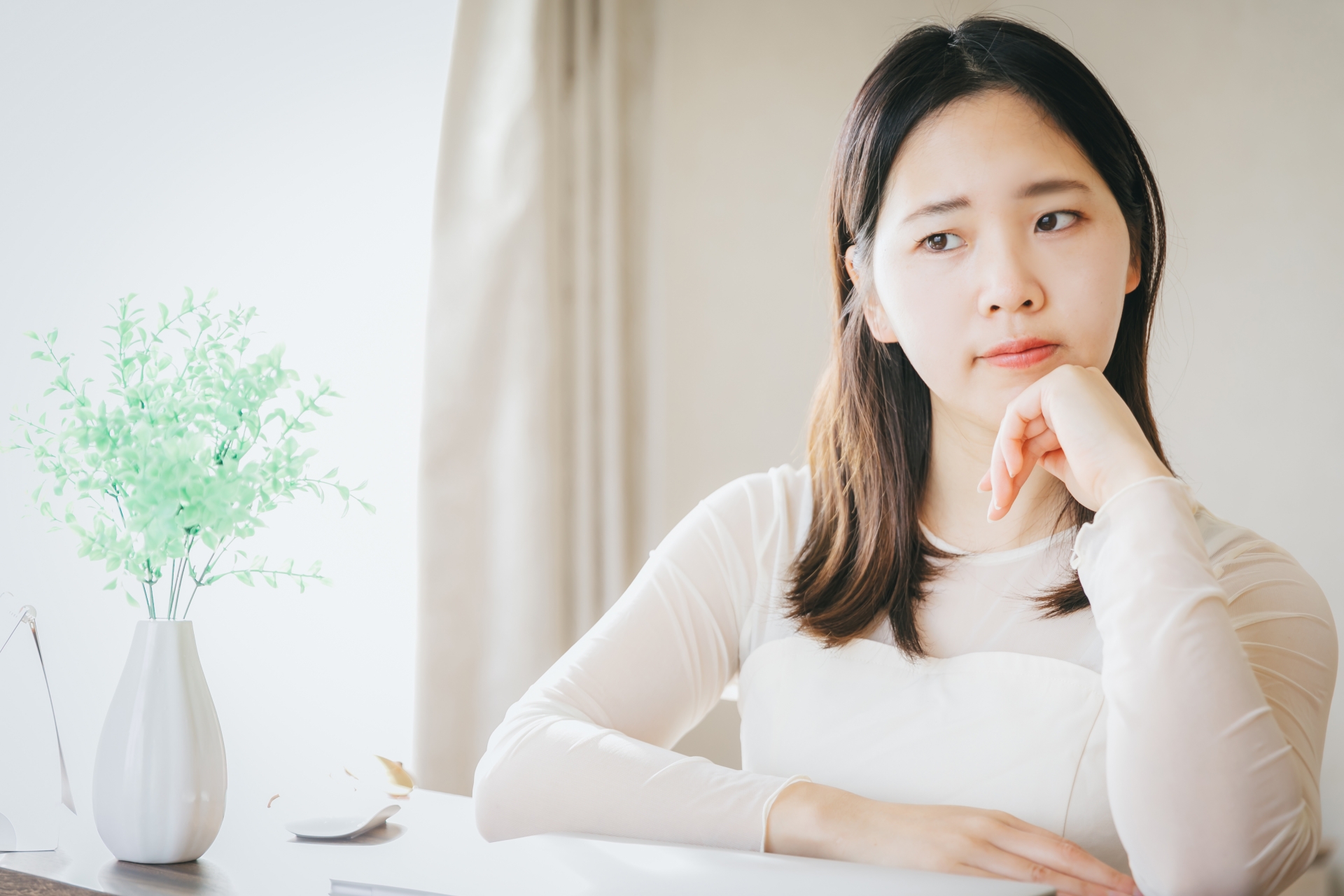 女性